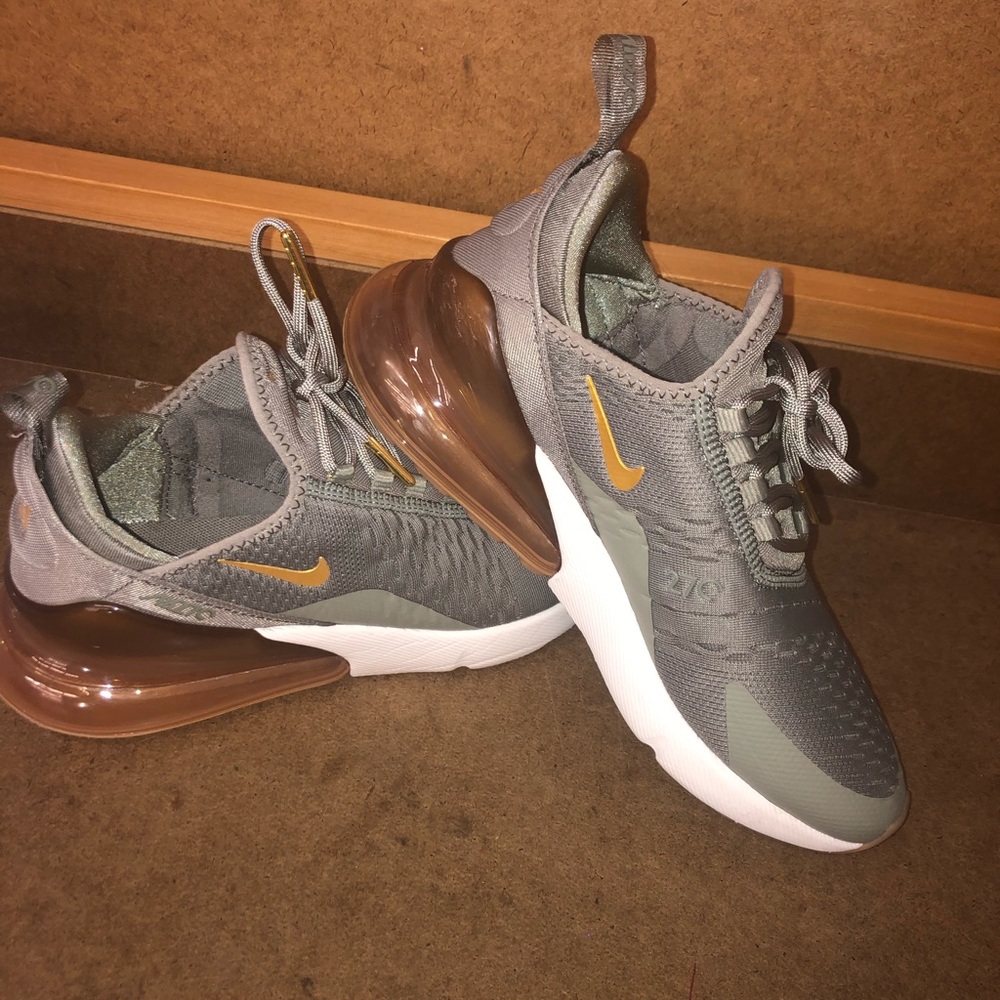 New!! nike airmax 270